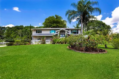 2991 SW 137th Ter 1