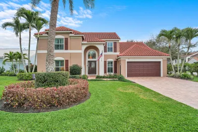 1008 Pine Lake Circle 1