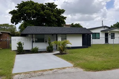 1708 NW 7th St 1
