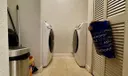 1712 Belmont Ln Photo