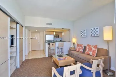 18683 Collins Ave #1709 1