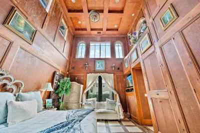 245 Arlington Road 1