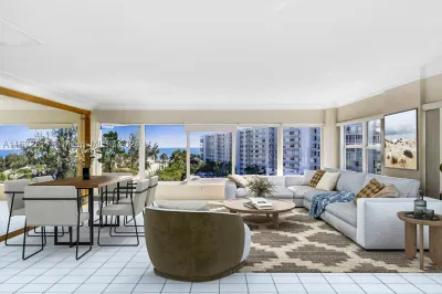 590 Ocean Dr #8C 1