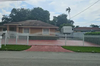 8201 NW 13th Ave 1