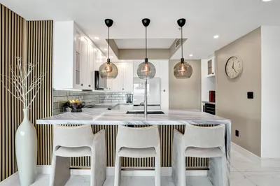 315 NE 3rd Avenue #1206 1