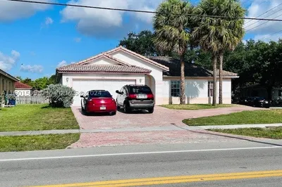 2471 NW 55th Ave 1