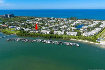 1004 Mariner Bay Boulevard 1