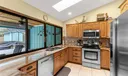 925 SE Brookedge Ave Photo