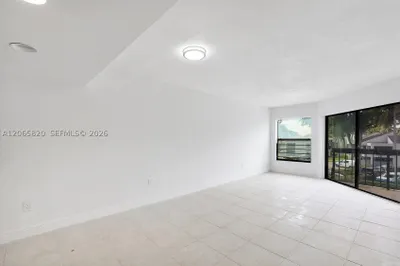 13255 SW 88th Ln #302-CS 1