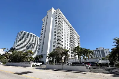 336 N Birch Road #5H 1