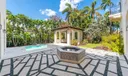 296 Ocean Blvd Photo
