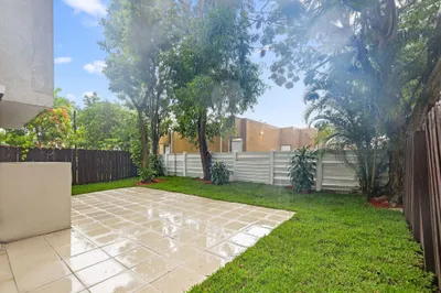 6904 N Kendall Drive #F102 1