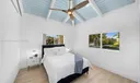 400 Palm Dr Photo