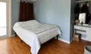 359 E 46th St Photo