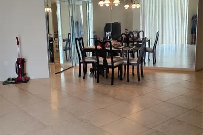 1300 NE Miami Gardens Dr #201E 1