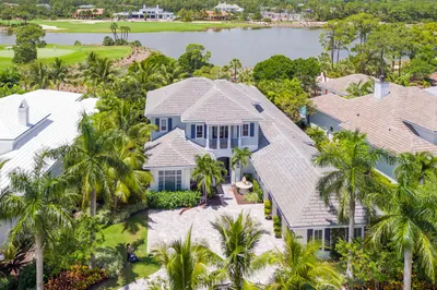 01_aerial-front_12177 Plantation Way_Old
