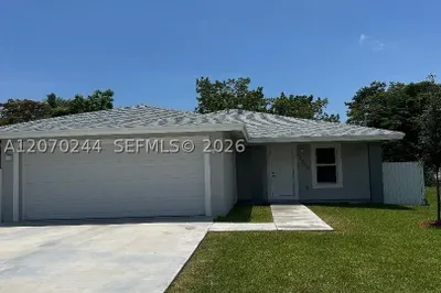 12230 SW 219th St 0 1