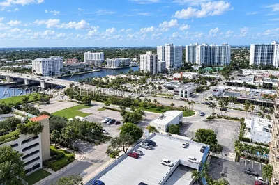 3015 N Ocean Blvd #18B 1