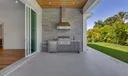 252 NE 17th Street Photo