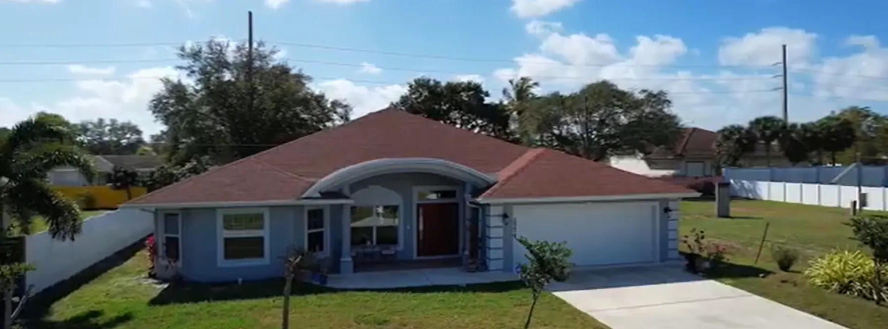 Stunning Custom Built Home in Port St. Lucie!