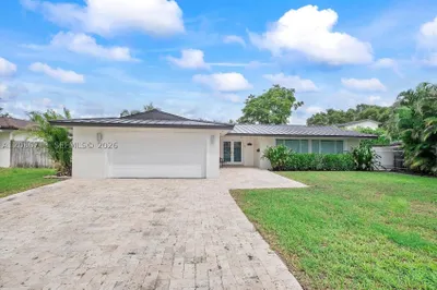 7111 Bamboo St 1