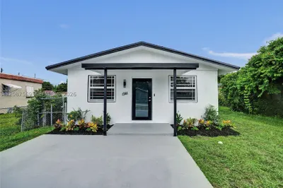 1341 NW 75th St 1