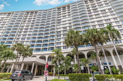 3800 S Ocean Dr #1514 1