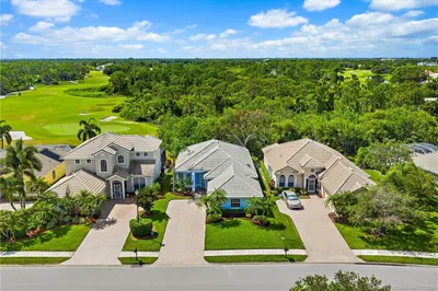 1327 NW Mossy Oak Way 1