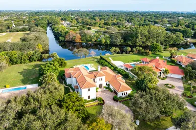 5603 Whirlaway Road-