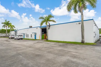 150 SW 14th Ave 1