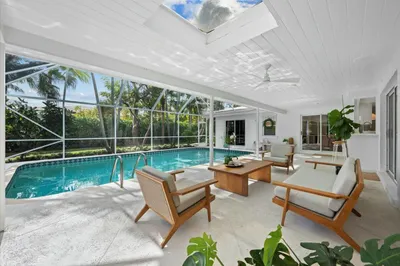 232 Cove Place 1