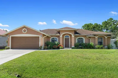 1322 SW Leisure Lane Sw 1
