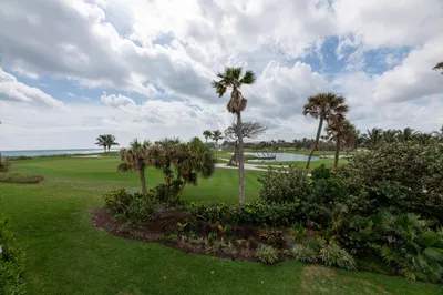 2335 S Ocean Boulevard #19e 1
