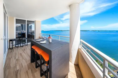 808 Brickell Key Dr #1808 1