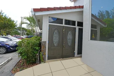 21904 N Palmetto Circle North Circle 1