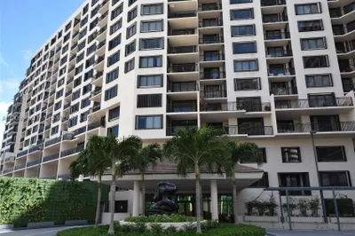 540 BRICKELL KEY DR #902 1