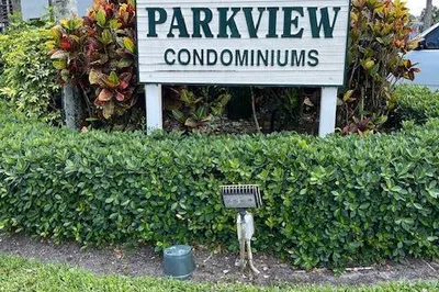 1201 SE PARKVIEW Place SE #G11 1