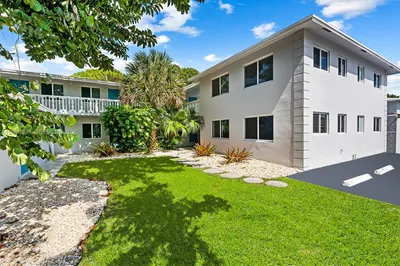 2616 NE 14 Ave #6 1