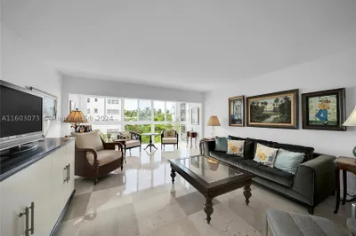 550 Ocean Dr #3F 1