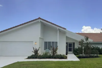1951 SE Erwin Road 1
