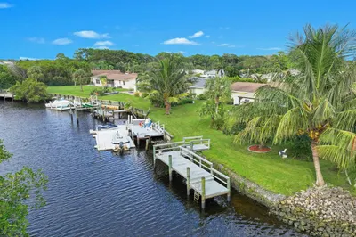 208 Sims Creek Drive 1