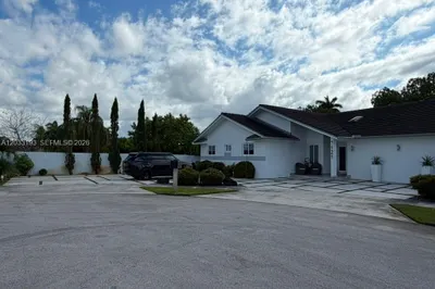 3121 SW 140th Ave 0 1