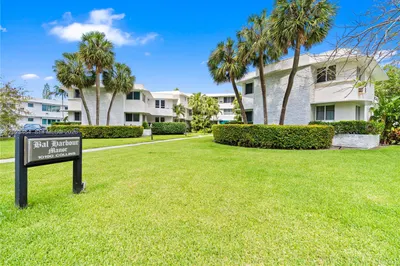 10190 Collins Ave #306/308 1