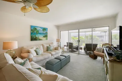 4 Garden Street #204n 1