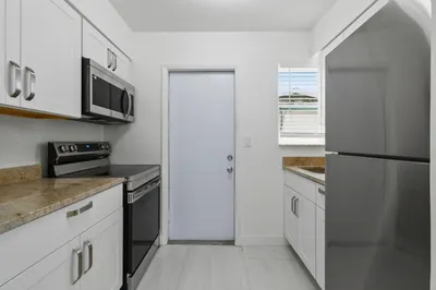 968 W 9th Street ##B2 1
