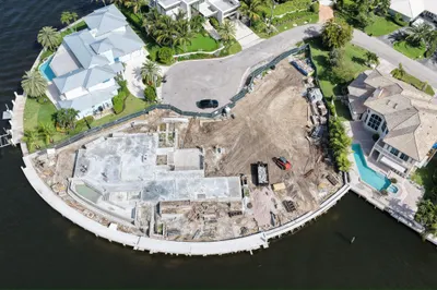 92 Island Drive S 1