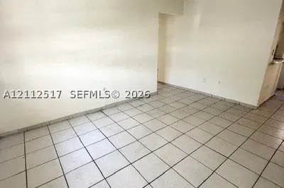 3 Sidonia Ave #1 1