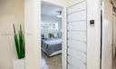 188 E 59th St Photo