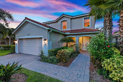 6108 SE Turn Leaf Trail 1