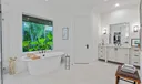 170 Commodore Drive Photo